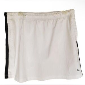 Women's Mid Rise Danskin  Skort Performance Skort Shorts WhiteBlack size M(8-10)